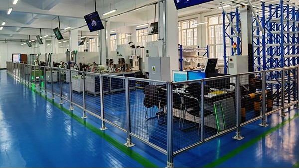 鋁型材圍欄的哪些特點(diǎn)使其適用于臨時(shí)場(chǎng)地？