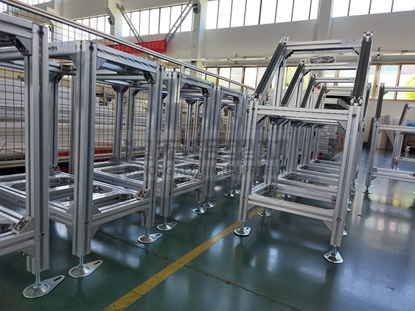 熔噴布設(shè)備機(jī)架 熔噴布設(shè)備機(jī)架